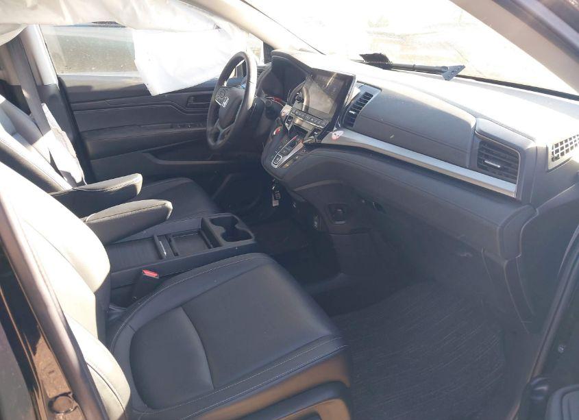 Photo 5 of 2024 Honda Odyssey EX-L (VIN 5FNRL6H6XRB050266)