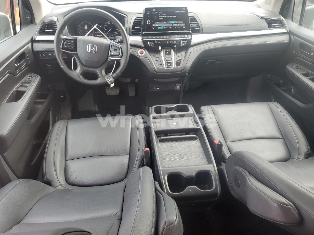 Photo 8 of 2025 HONDA ODYSSEY EXL (VIN 5FNRL6H6XSB059099)