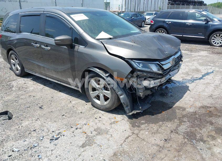 Photo 19 of 2018 Honda Odyssey EX-L (VIN 5FNRL6H70JB030038)