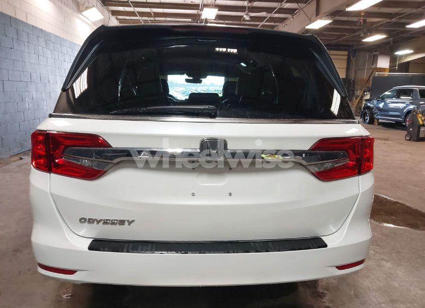 Photo 16 of 2018 Honda Odyssey EX-L (VIN 5FNRL6H70JB049544)