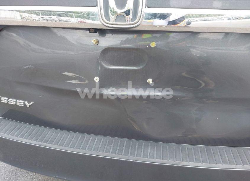 Photo 18 of 2018 Honda Odyssey EX-L (VIN 5FNRL6H70JB066747)