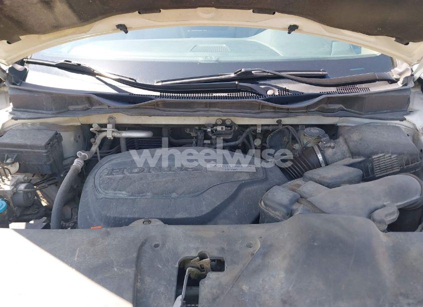 Photo 10 of 2018 Honda Odyssey EX-L (VIN 5FNRL6H70JB102713)