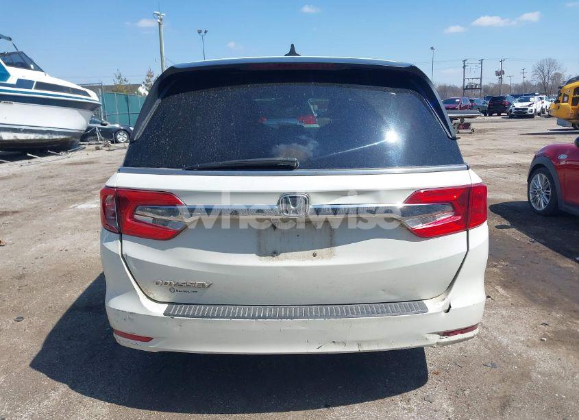 Photo 16 of 2018 Honda Odyssey EX-L (VIN 5FNRL6H70JB102713)
