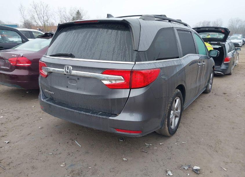 Photo 4 of 2019 Honda Odyssey EX-L (VIN 5FNRL6H70KB097689)