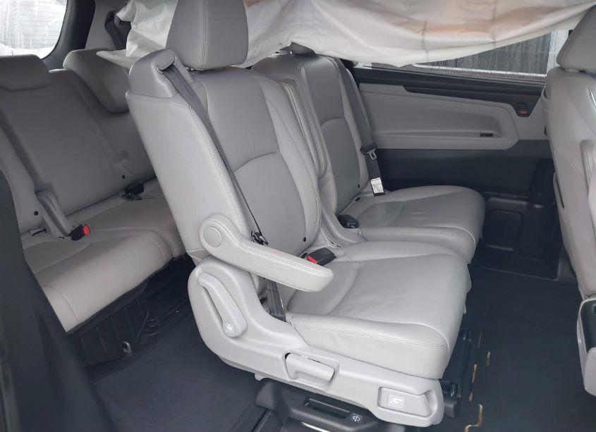 Photo 8 of 2019 Honda Odyssey EX-L (VIN 5FNRL6H70KB097689)