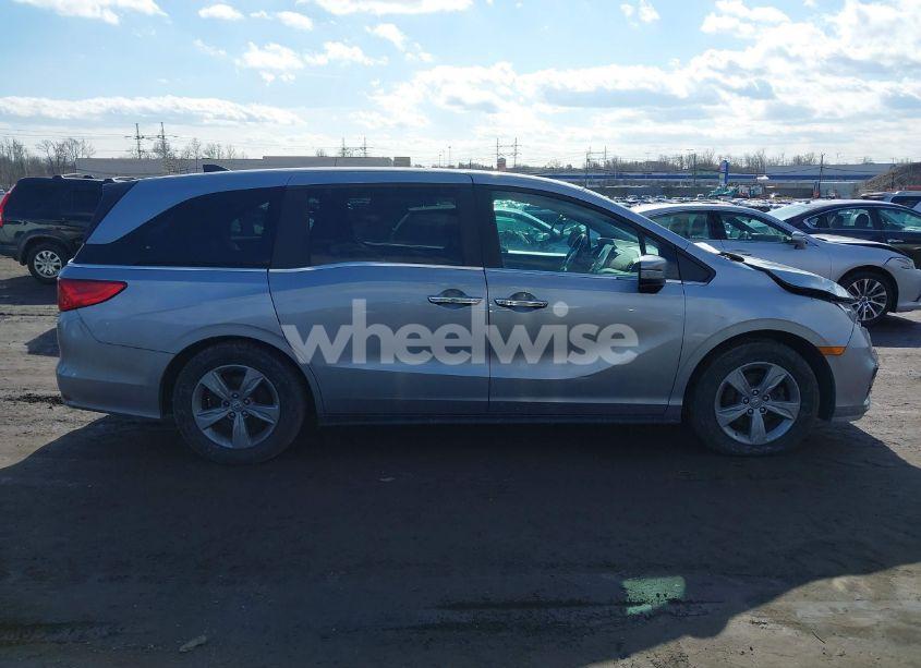 Photo 13 of 2019 Honda Odyssey EX-L (VIN 5FNRL6H70KB122588)