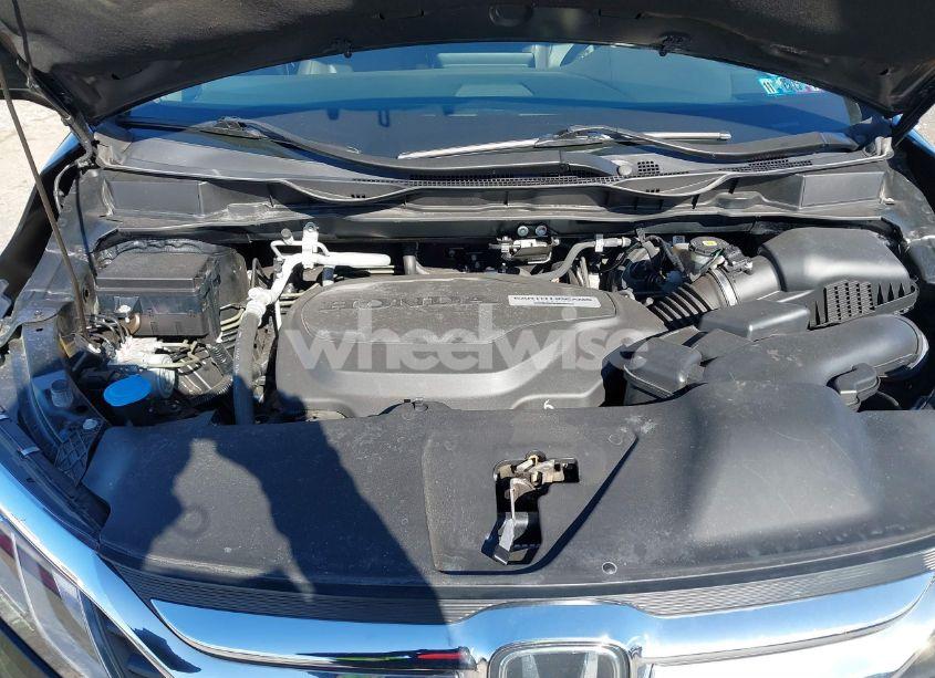 Photo 10 of 2019 Honda Odyssey EX-L (VIN 5FNRL6H70KB124678)