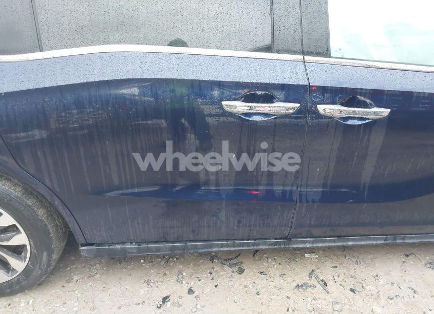 Photo 13 of 2021 Honda Odyssey EX-L (VIN 5FNRL6H70MB025037)