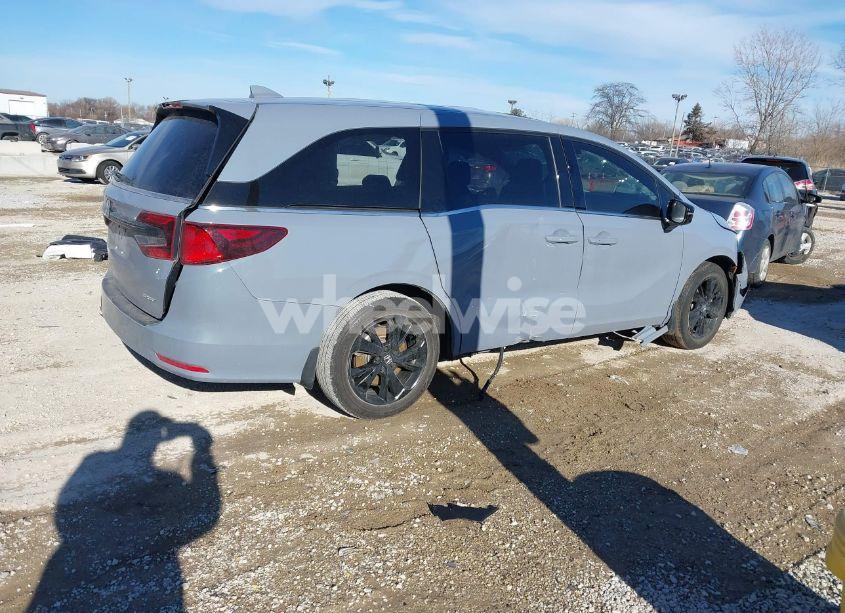 Photo 4 of 2023 Honda Odyssey SPORT (VIN 5FNRL6H70PB022398)