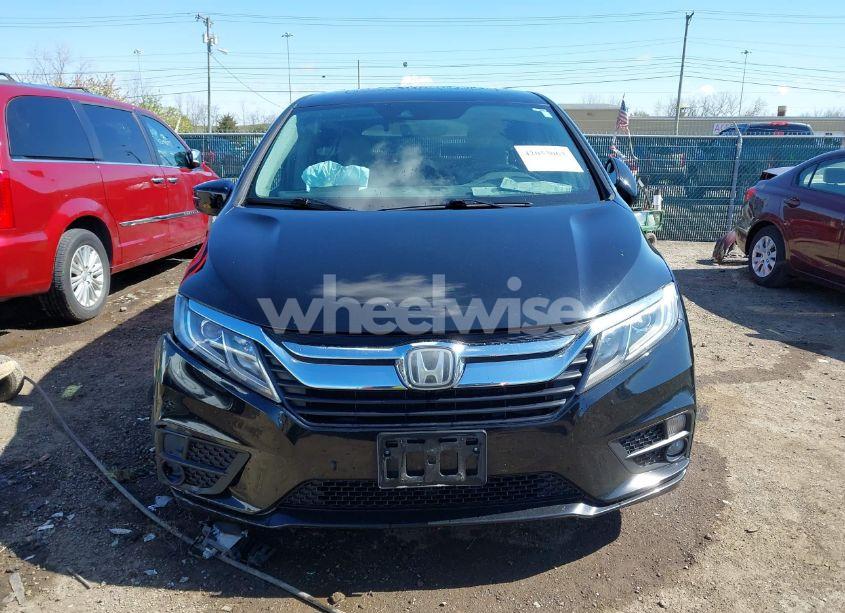 Photo 12 of 2018 Honda Odyssey EX-L (VIN 5FNRL6H71JB004550)