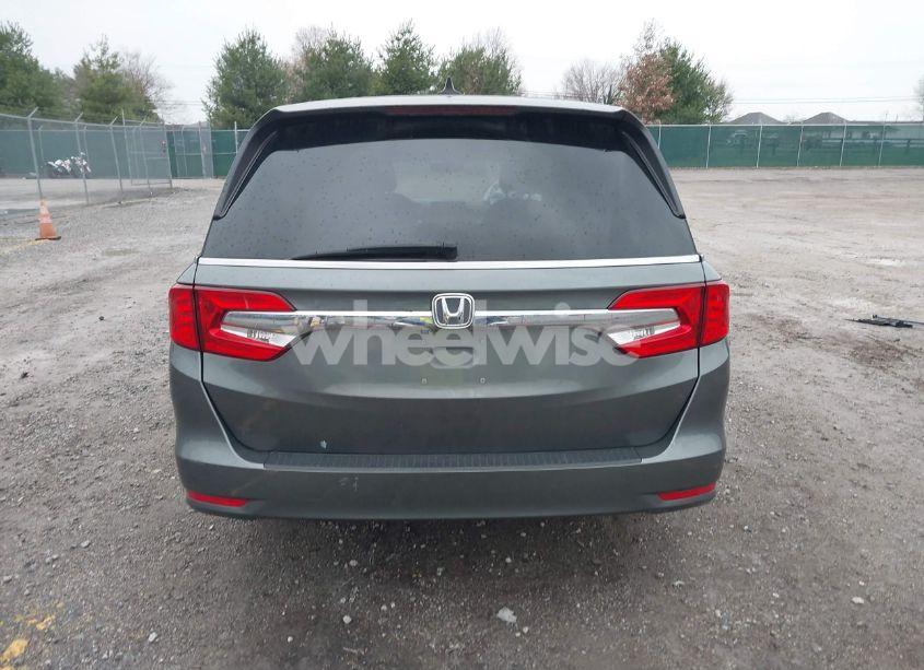 Photo 16 of 2018 Honda Odyssey EX-L (VIN 5FNRL6H71JB009196)