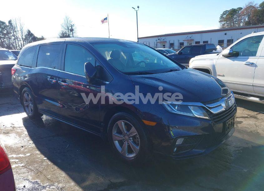 Photo 13 of 2018 Honda Odyssey EX-L (VIN 5FNRL6H71JB091964)