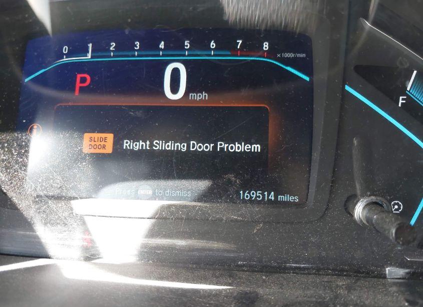 Photo 7 of 2018 Honda Odyssey EX-L (VIN 5FNRL6H71JB105006)