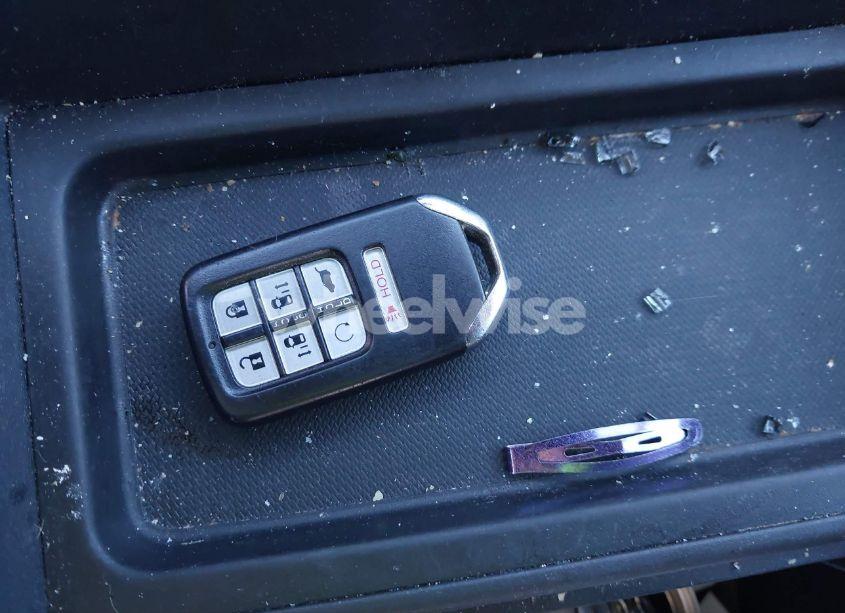 Photo 11 of 2019 Honda Odyssey EX-L (VIN 5FNRL6H71KB011113)