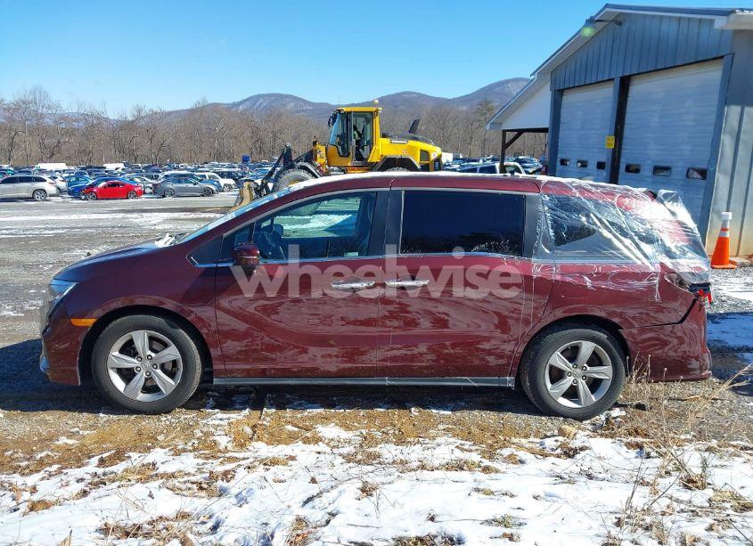 Photo 15 of 2019 Honda Odyssey EX-L (VIN 5FNRL6H71KB011113)