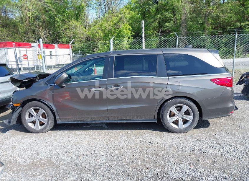 Photo 14 of 2019 Honda Odyssey EX-L (VIN 5FNRL6H71KB019129)