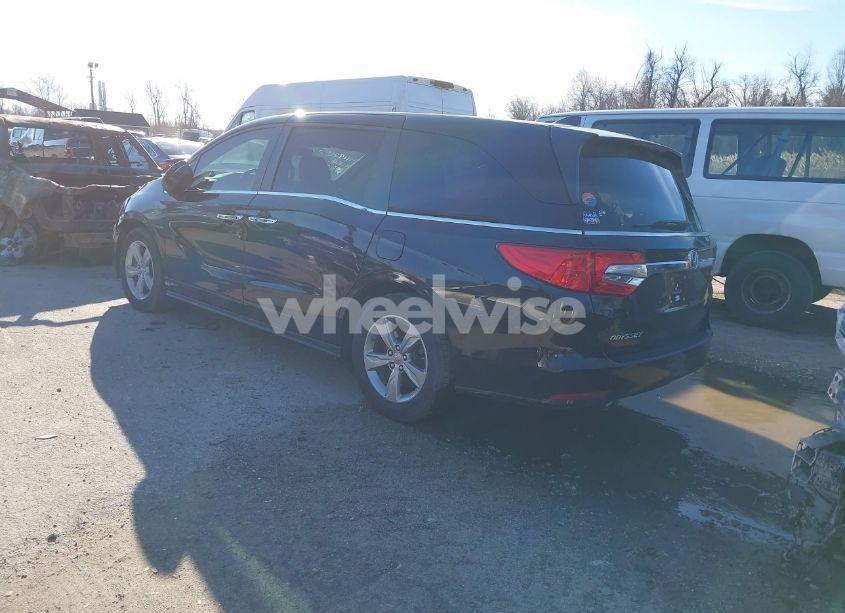 Photo 3 of 2020 Honda Odyssey EX-L/EX-L W/NAVI RES (VIN 5FNRL6H71LB012666)