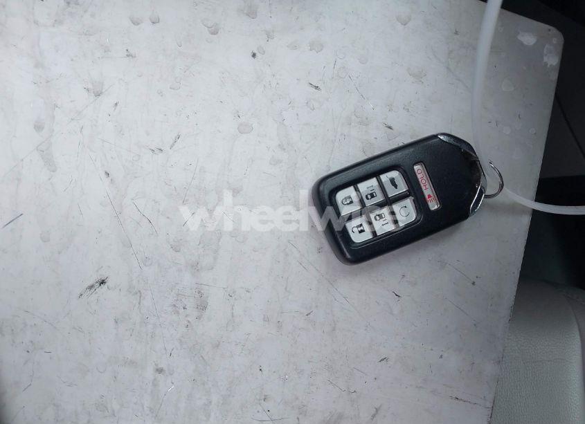 Photo 11 of 2020 Honda Odyssey EX-L/EX-L W/NAVI RES (VIN 5FNRL6H71LB035476)