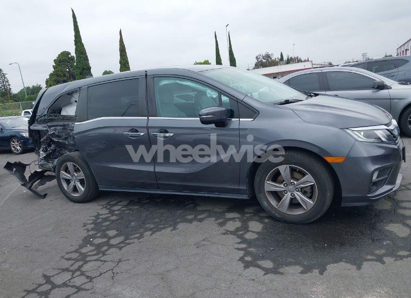 Photo 14 of 2020 Honda Odyssey EX-L/EX-L W/NAVI RES (VIN 5FNRL6H71LB035476)