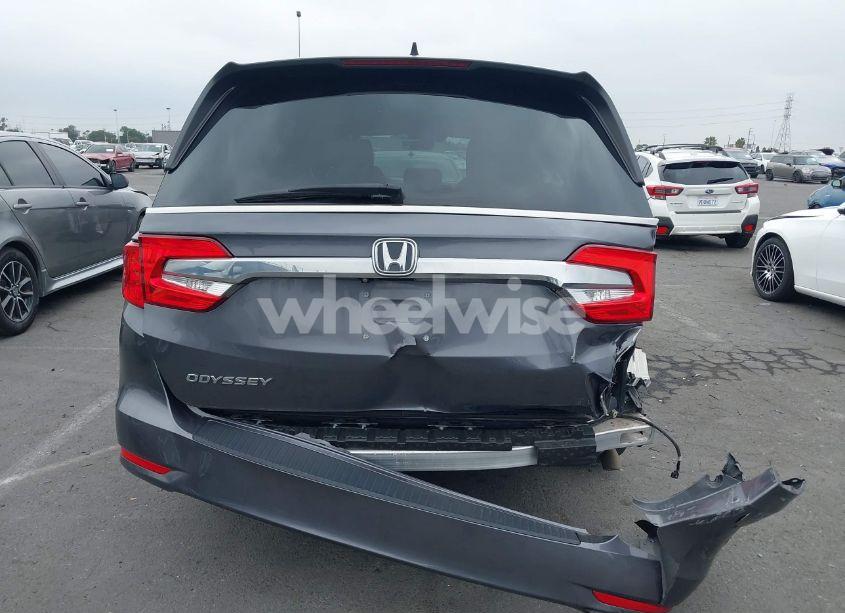 Photo 17 of 2020 Honda Odyssey EX-L/EX-L W/NAVI RES (VIN 5FNRL6H71LB035476)