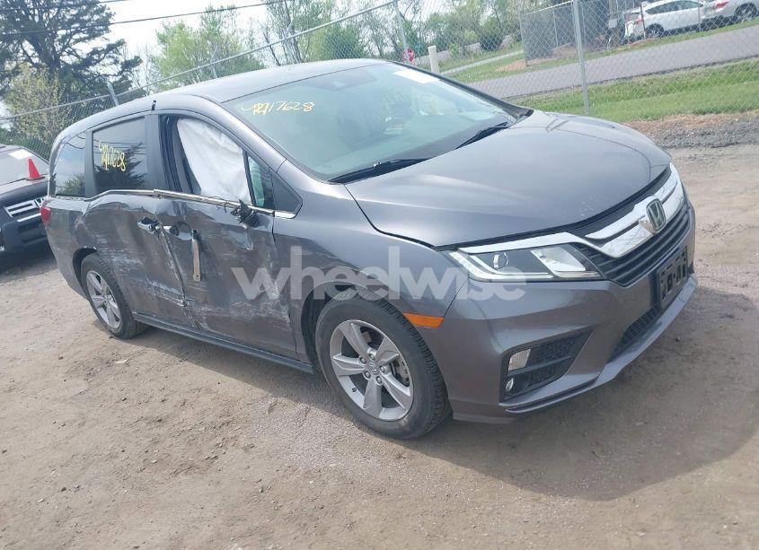 2020 Honda Odyssey EX-L/EX-L W/NAVI RES (VIN 5FNRL6H71LB054853) main photo