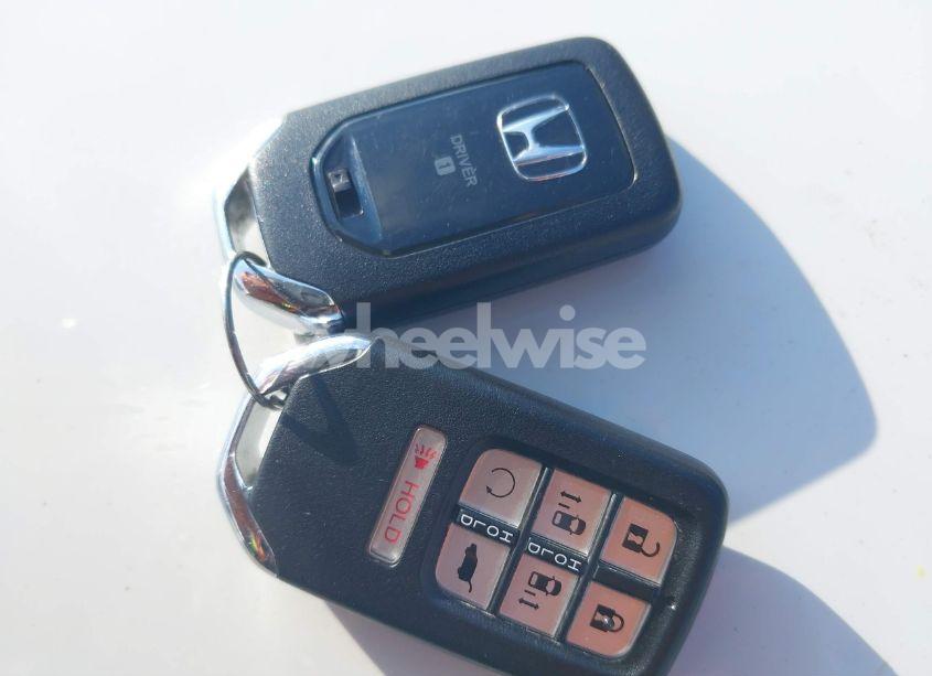 Photo 11 of 2020 Honda Odyssey EX-L/EX-L W/NAVI RES (VIN 5FNRL6H71LB060989)