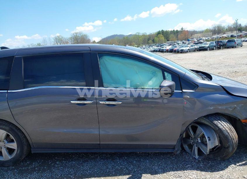 Photo 13 of 2020 Honda Odyssey EX-L/EX-L W/NAVI RES (VIN 5FNRL6H71LB069286)