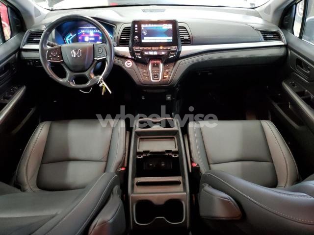 Photo 2 of 2022 HONDA ODYSSEY EXL (VIN 5FNRL6H71NB037019)