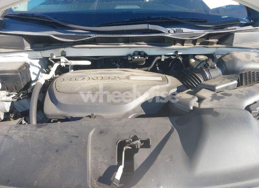 Photo 10 of 2018 Honda Odyssey EX-L (VIN 5FNRL6H72JB018246)