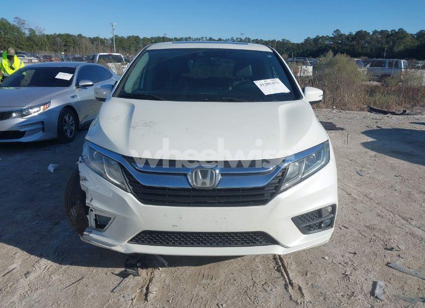 Photo 12 of 2018 Honda Odyssey EX-L (VIN 5FNRL6H72JB018246)