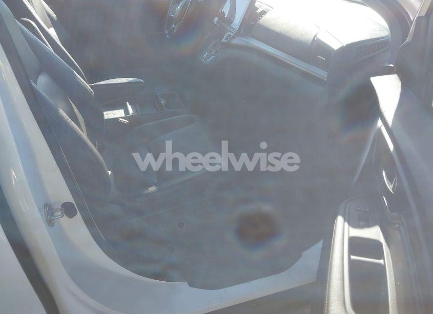 Photo 5 of 2018 Honda Odyssey EX-L (VIN 5FNRL6H72JB018246)