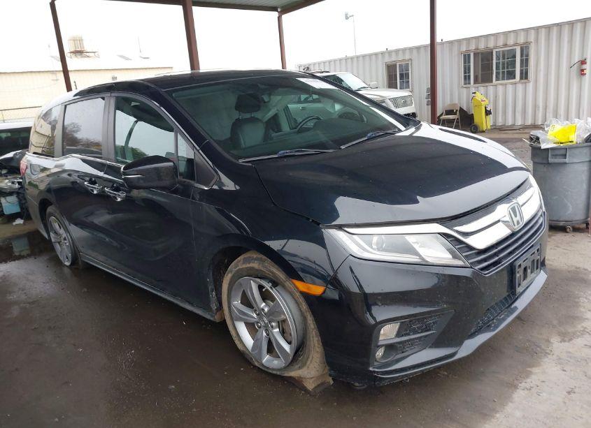 Photo 13 of 2018 Honda Odyssey EX-L (VIN 5FNRL6H72JB032258)