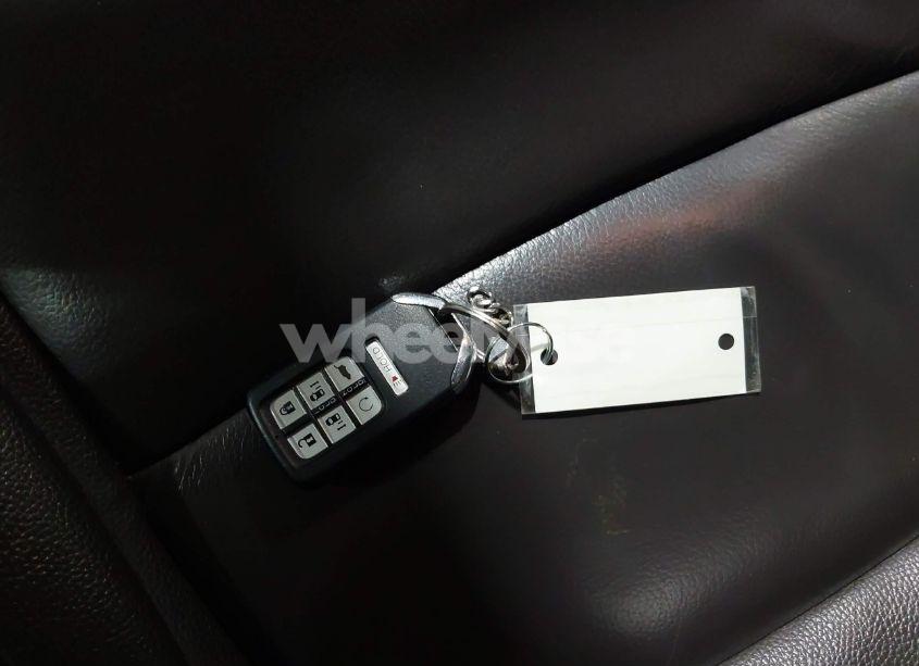 Photo 11 of 2018 Honda Odyssey EX-L (VIN 5FNRL6H72JB040506)