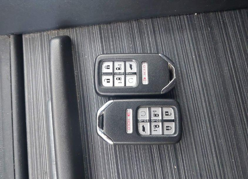 Photo 11 of 2019 Honda Odyssey EX-L (VIN 5FNRL6H72KB078013)