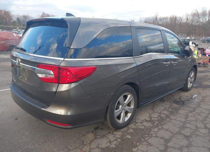 Photo 4 of 2019 Honda Odyssey EX-L (VIN 5FNRL6H72KB078013)