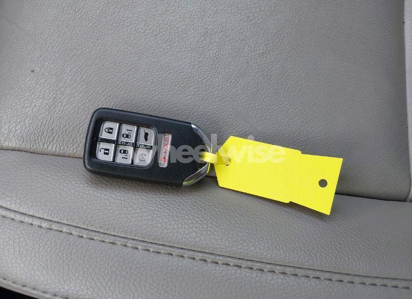 Photo 11 of 2019 Honda Odyssey EX-L (VIN 5FNRL6H72KB090503)