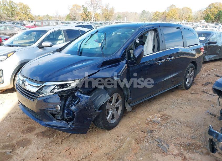 Photo 2 of 2019 Honda Odyssey EX-L (VIN 5FNRL6H72KB090503)
