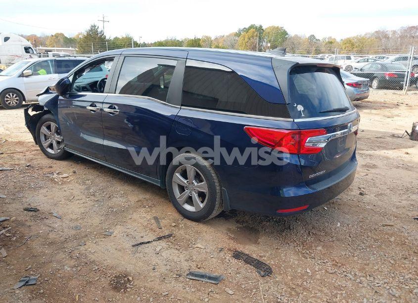 Photo 3 of 2019 Honda Odyssey EX-L (VIN 5FNRL6H72KB090503)