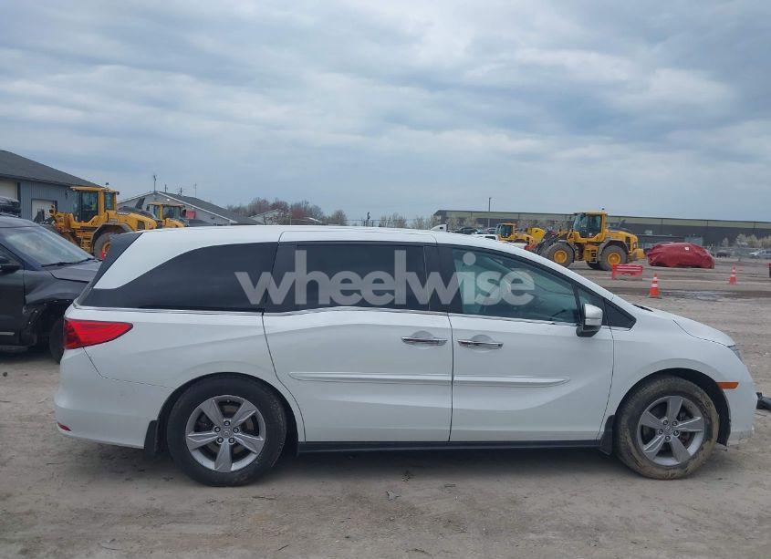 Photo 14 of 2020 Honda Odyssey (VIN 5FNRL6H72LB059155)