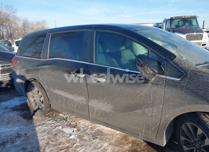 Photo 13 of 2022 Honda Odyssey EX-L (VIN 5FNRL6H72NB025770)