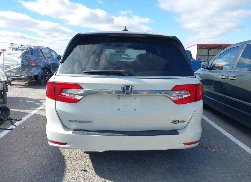 Photo 16 of 2018 Honda Odyssey EX-L (VIN 5FNRL6H73JB001973)