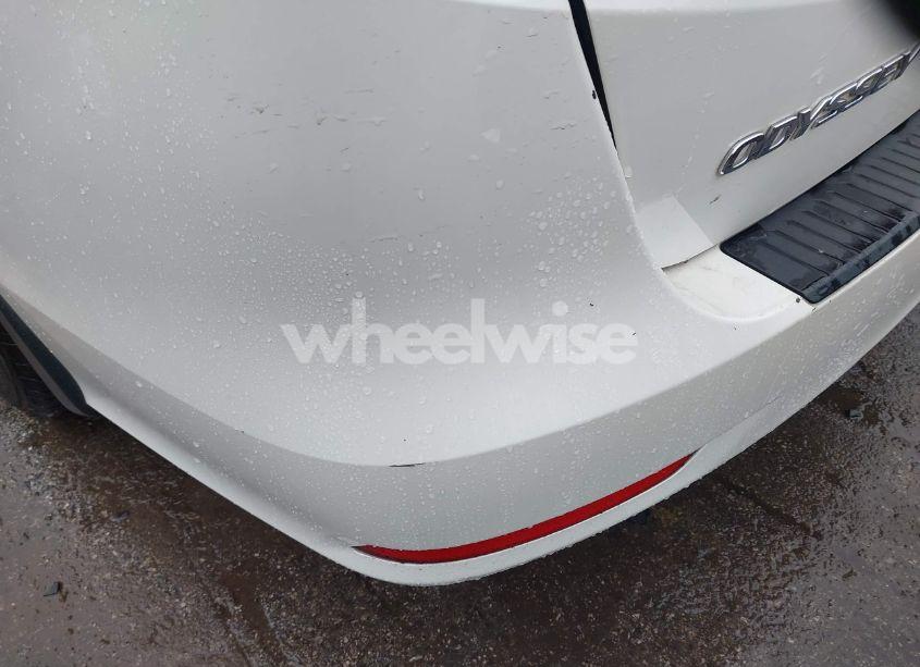 Photo 6 of 2018 Honda Odyssey EX-L (VIN 5FNRL6H73JB039588)