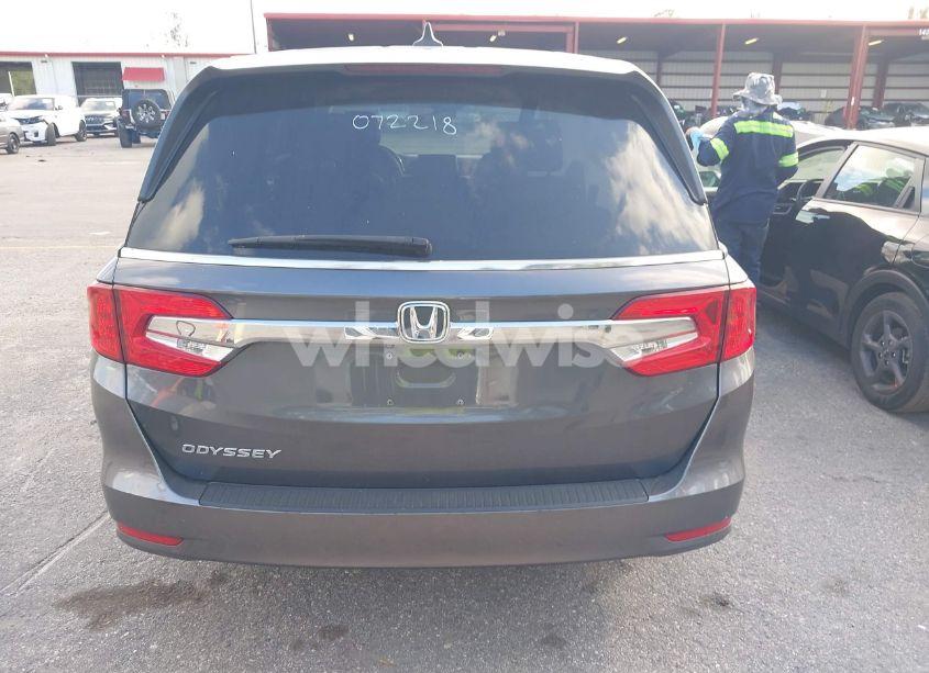 Photo 16 of 2018 Honda Odyssey EX-L (VIN 5FNRL6H73JB072218)