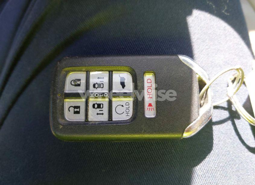 Photo 11 of 2019 Honda Odyssey EXL (VIN 5FNRL6H73KB073550)