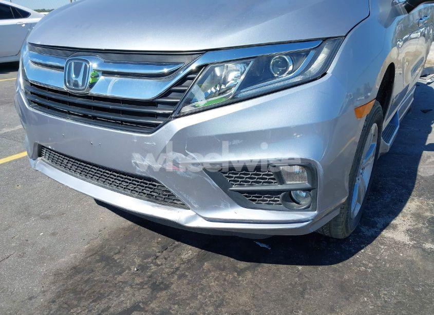 Photo 6 of 2019 Honda Odyssey EXL (VIN 5FNRL6H73KB073550)