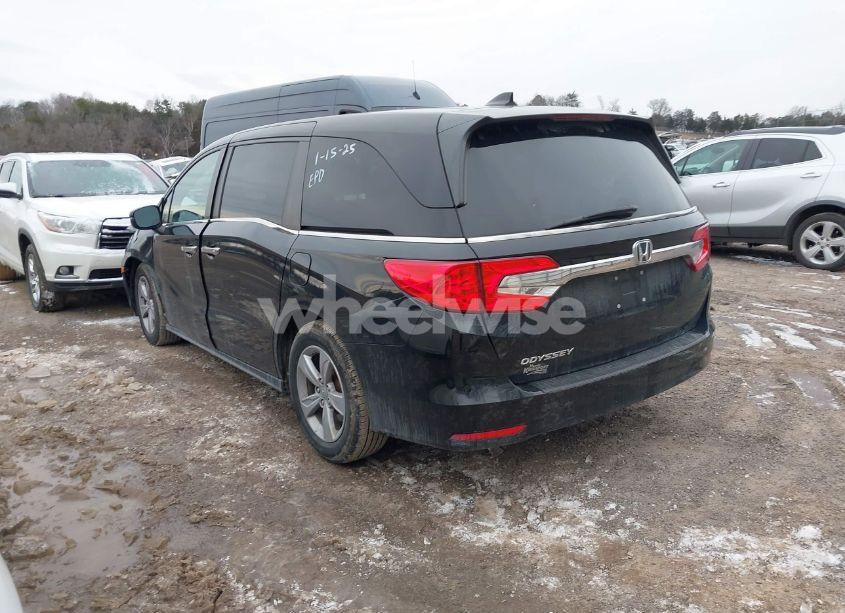 Photo 3 of 2019 Honda Odyssey EX-L (VIN 5FNRL6H73KB081714)