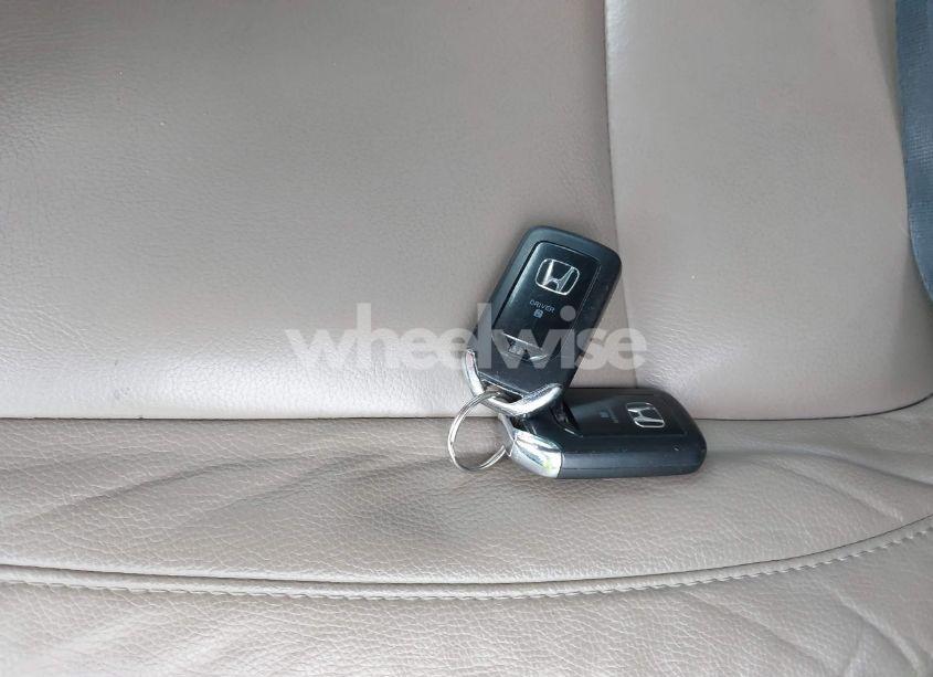 Photo 11 of 2019 Honda Odyssey EX-L (VIN 5FNRL6H73KB111195)