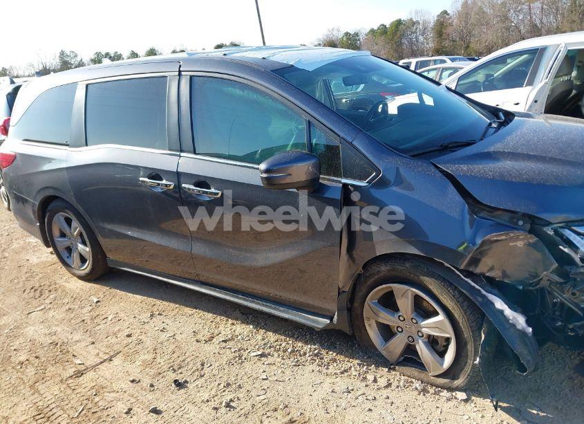 Photo 12 of 2020 Honda Odyssey EX-L/EX-L W/NAVI RES (VIN 5FNRL6H73LB021109)