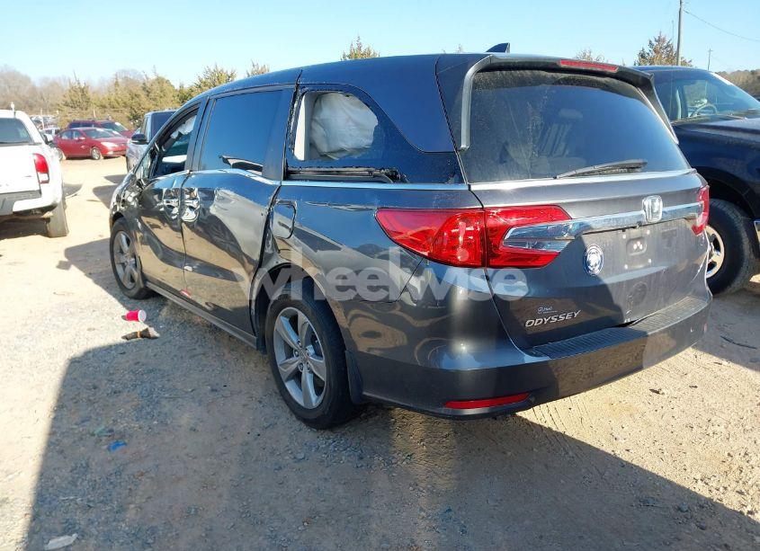 Photo 3 of 2020 Honda Odyssey EX-L/EX-L W/NAVI RES (VIN 5FNRL6H73LB021109)