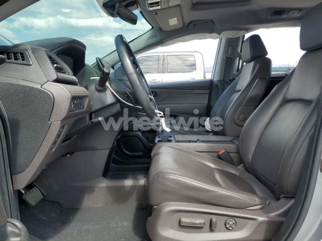 Photo 9 of 2020 HONDA ODYSSEY EXL (VIN 5FNRL6H73LB037472)